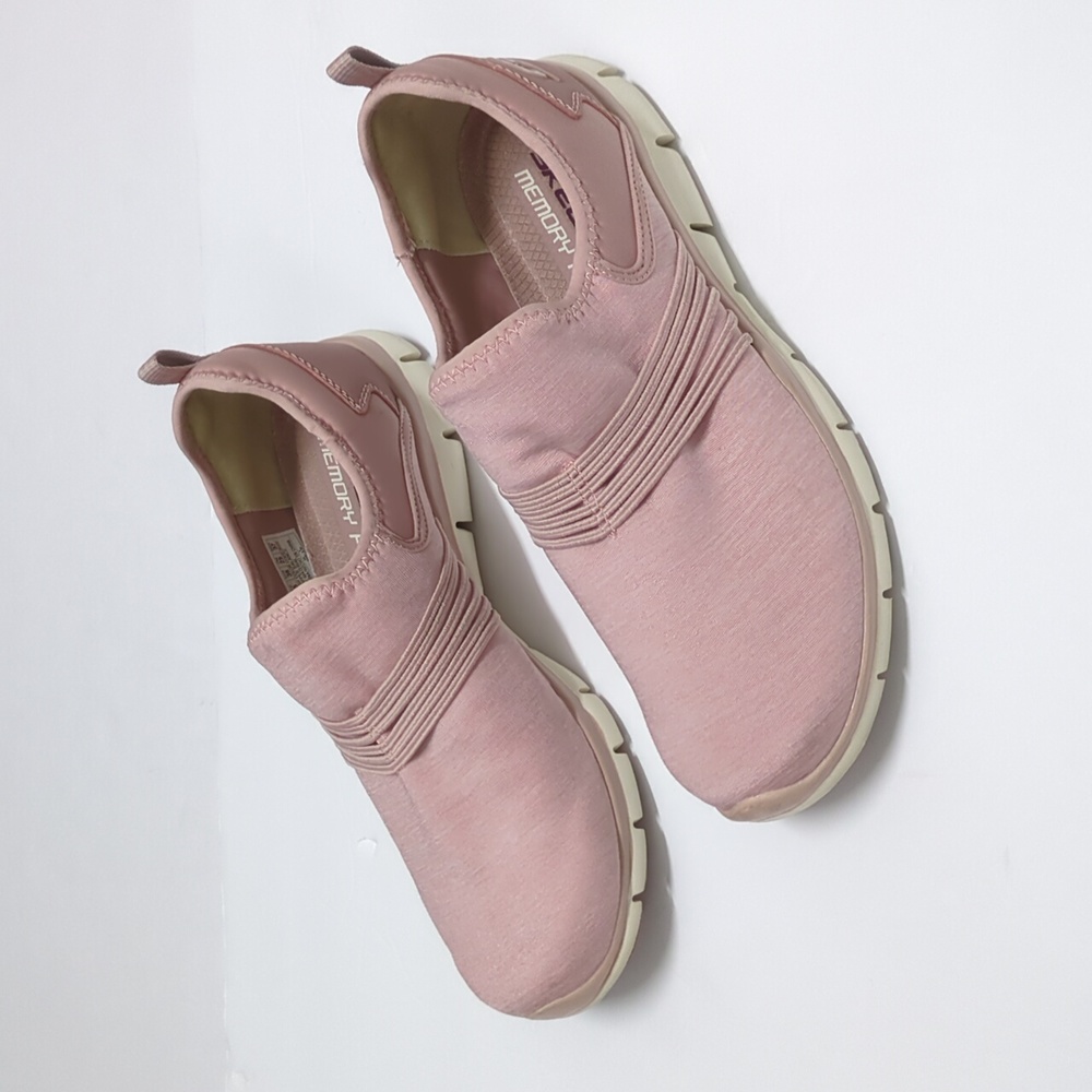 Sketchers Women's Memory Foam Slip On Sneakers
